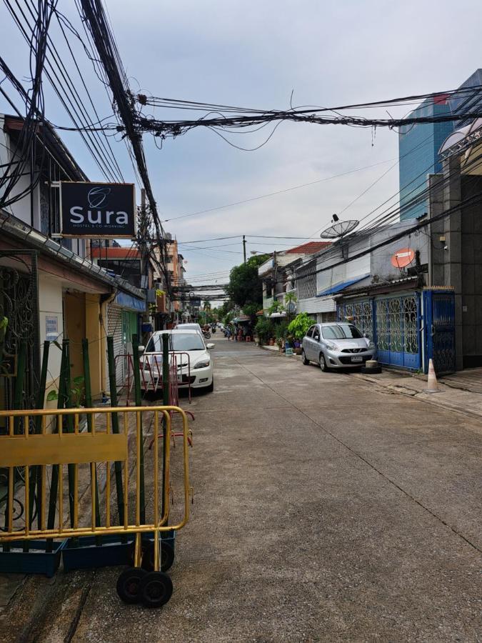 Sura Hostel Bangkok Near Mrt Phra Ram 9 Banguecoque Exterior foto