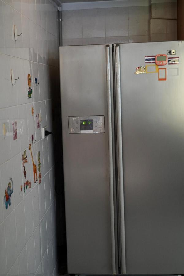 Sura Hostel Bangkok Near Mrt Phra Ram 9 Banguecoque Exterior foto